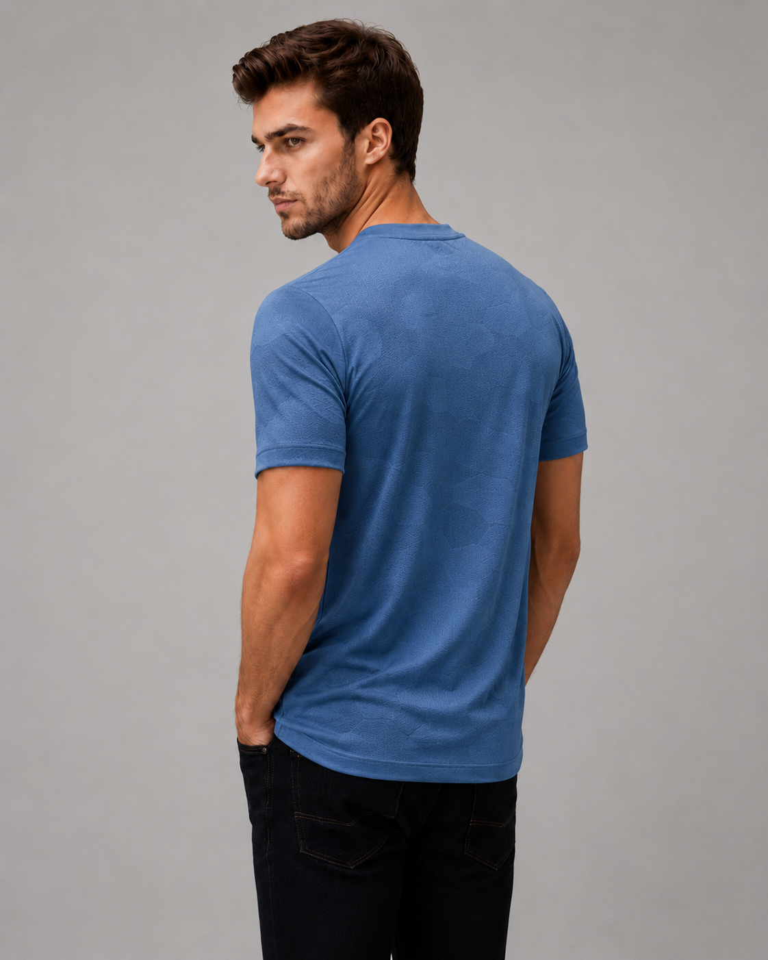 MEN-ESSENTIAL-T-SHIRT (LIGHT-BLUE)