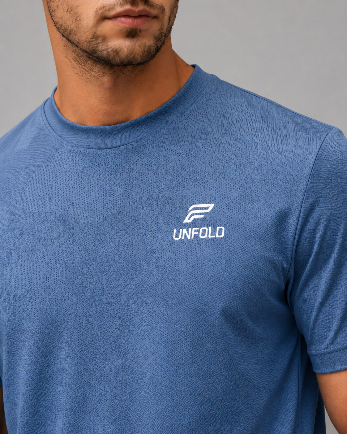 MEN-ESSENTIAL-T-SHIRT (LIGHT-BLUE)