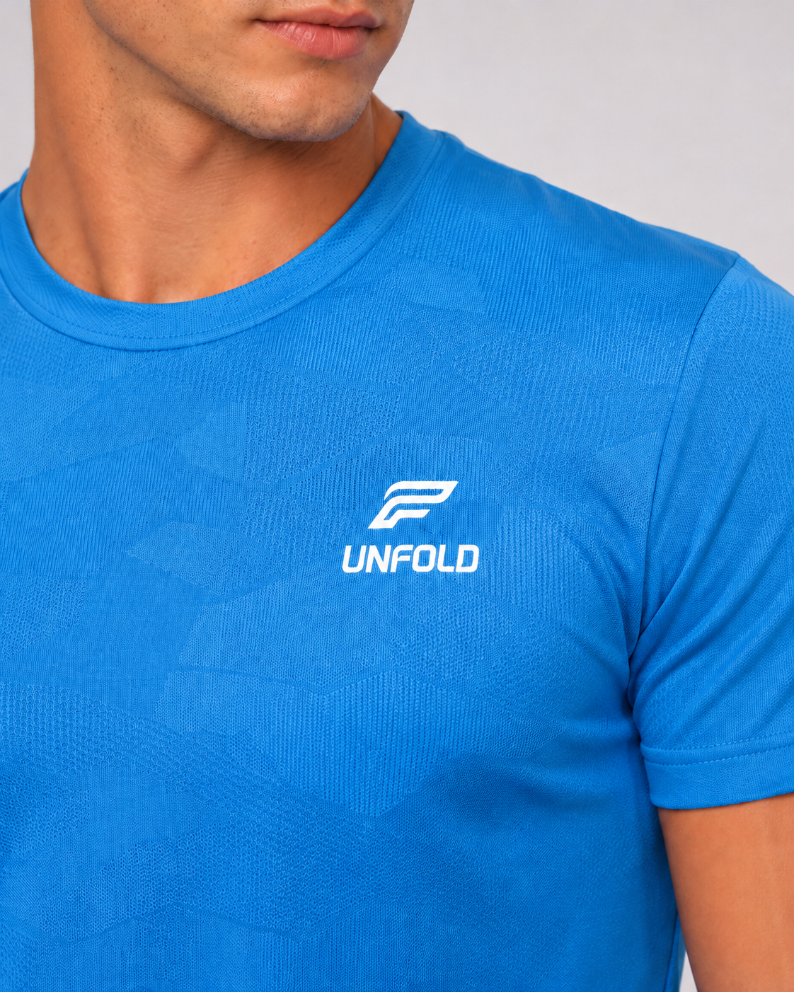 MEN-ESSENTIAL-T-SHIRT (AMPARO-BLUE)