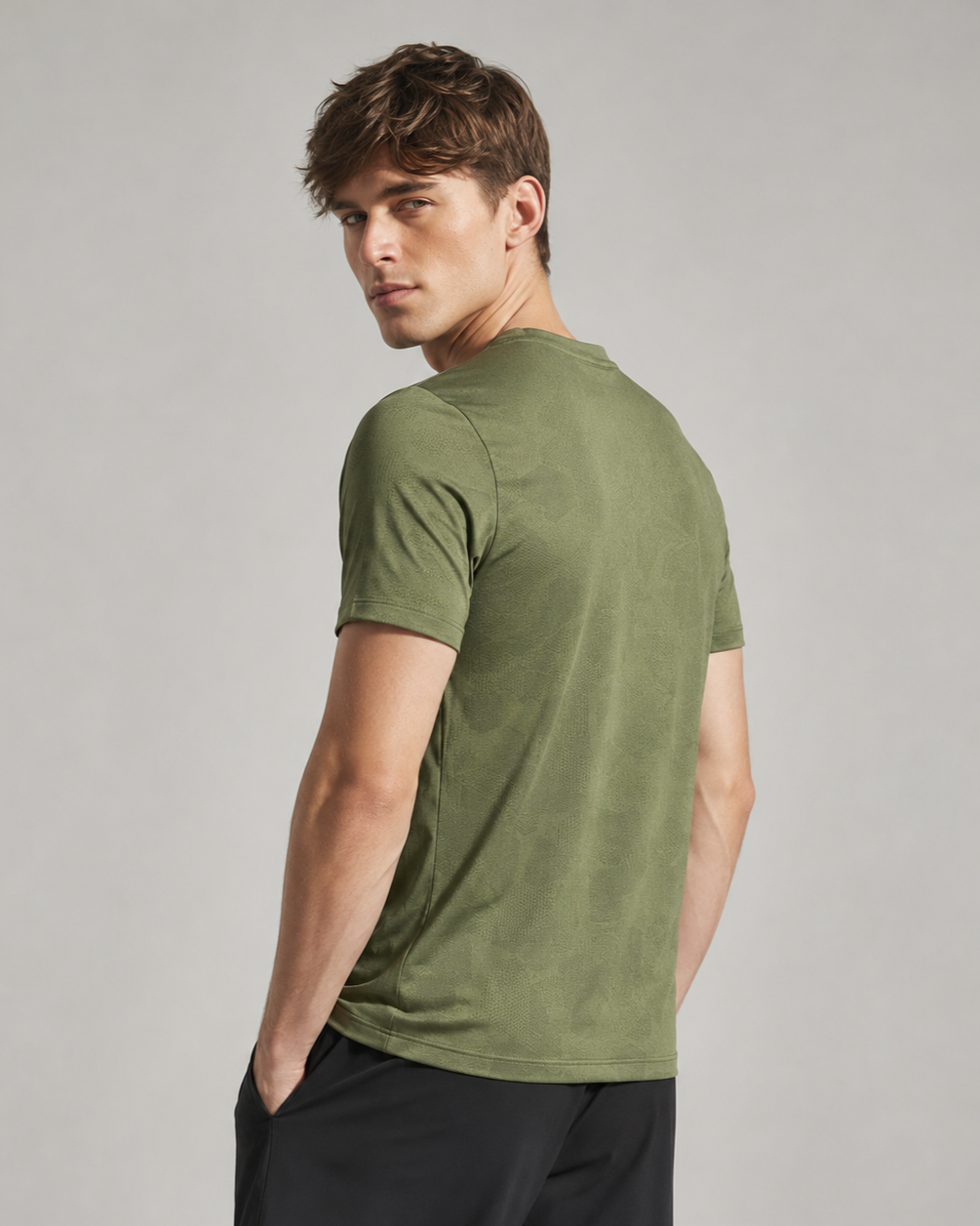 MEN-ESSENTIAL-T-SHIRT (OLIVE-GREEN)