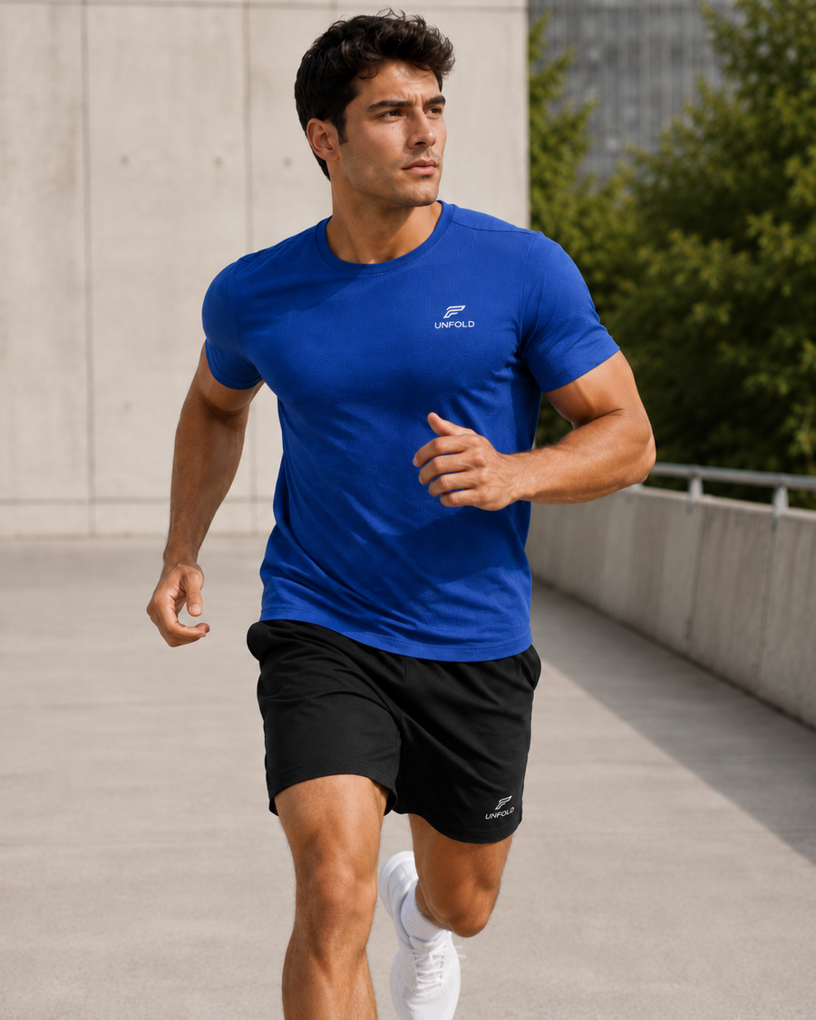 RUNNING
ESSENTIALS